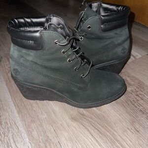 Timberland Women's Dark Green Wedge Boots